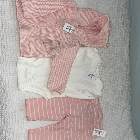 Pink and White Baby Outfit Set - Picture 1 of 4